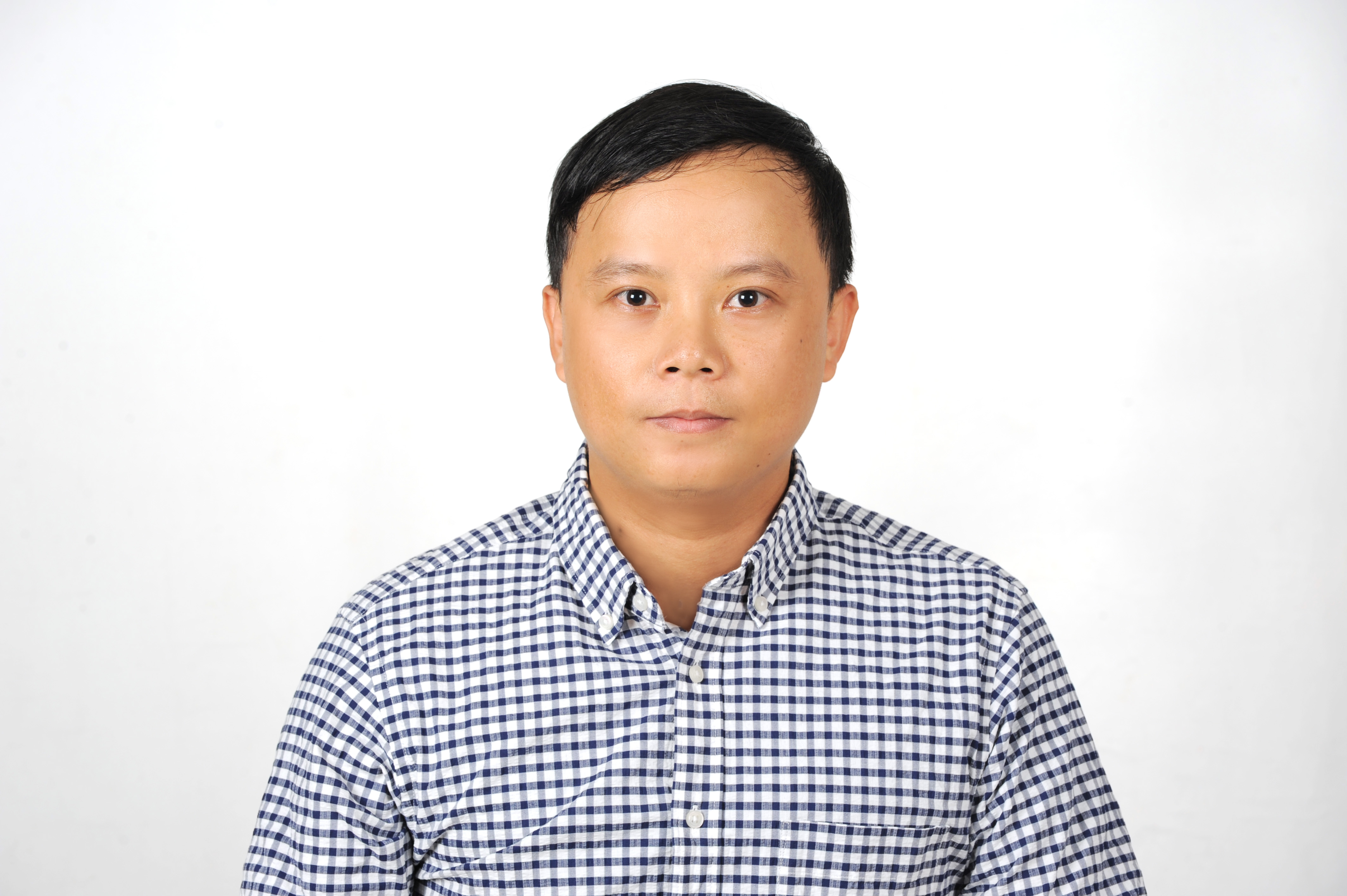 Tran, Van Que 陳文桂 Tran, Van Que 陳文桂